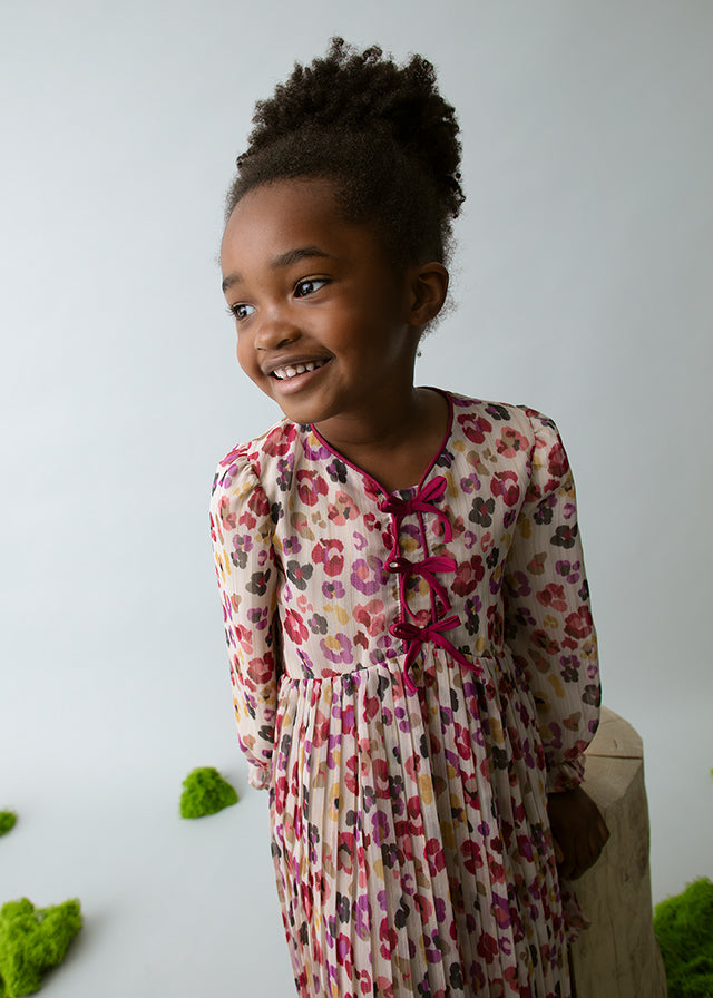 Vestido plissado estampado - mayoral - Mini Menina - AW25-4917