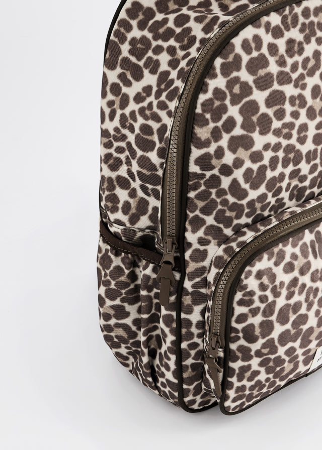 Mochila com estojo - Castanha